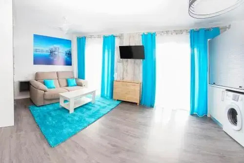 Estudio con balcones 2ºA playa76