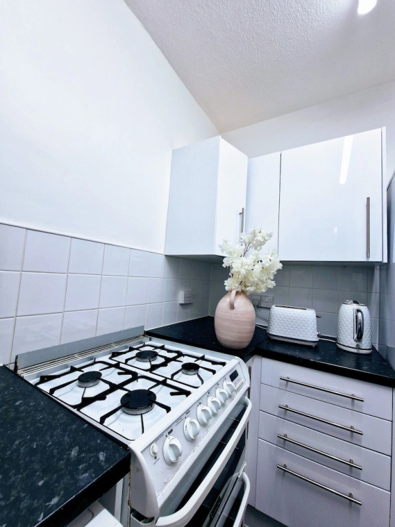 London - 1 Bedroom - 1 Bathroom - Wifi