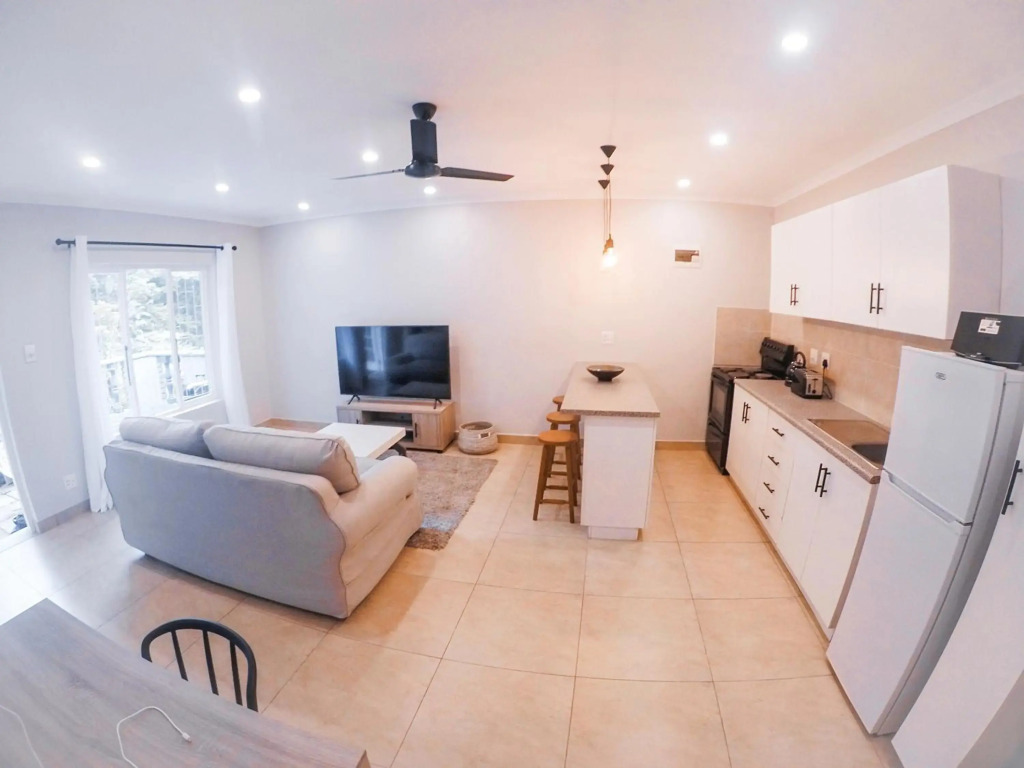 Strelitzia Place
