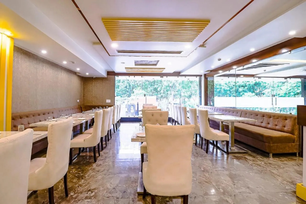 FabHotel World Link