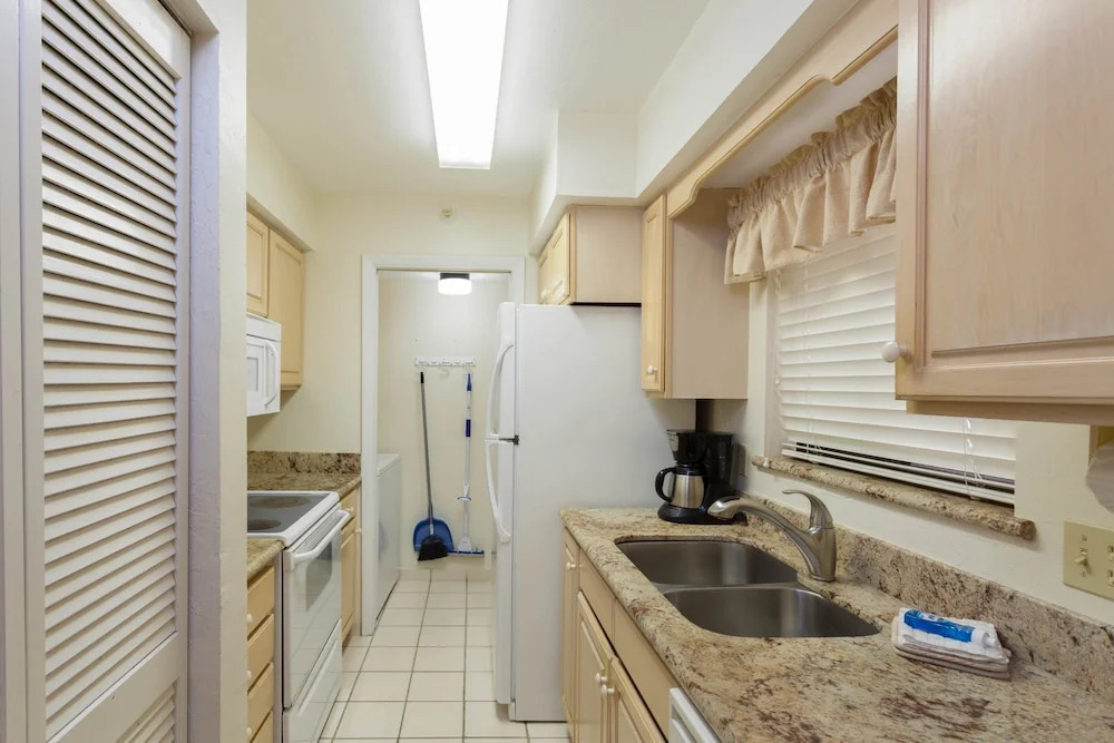 Fort Myers Beach Area 7327 - 311