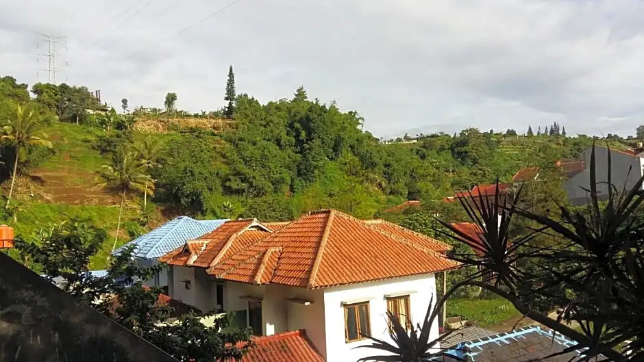 Villa Roemi Ciwaruga
