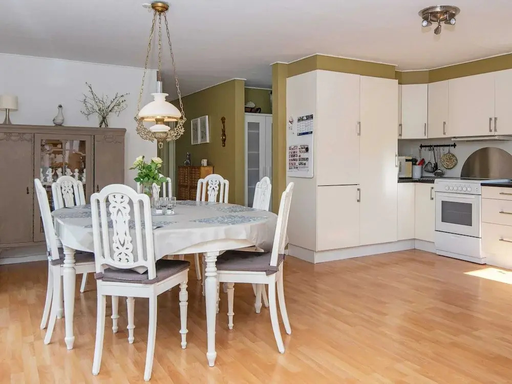 8 person holiday home in Løgstør