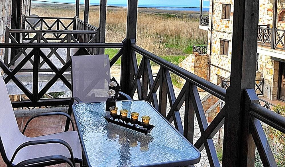 An Amaizing Villa Close to the Beach Offering a Freat Vacational Experience