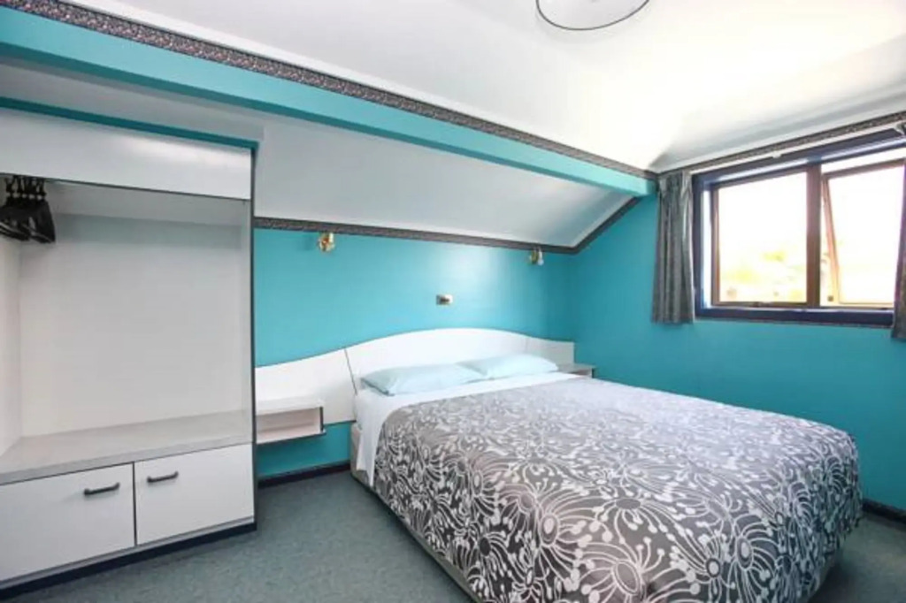Pure Motel