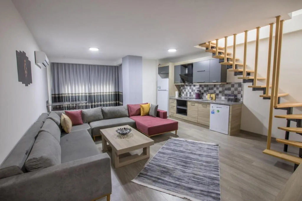 Elanis Suites