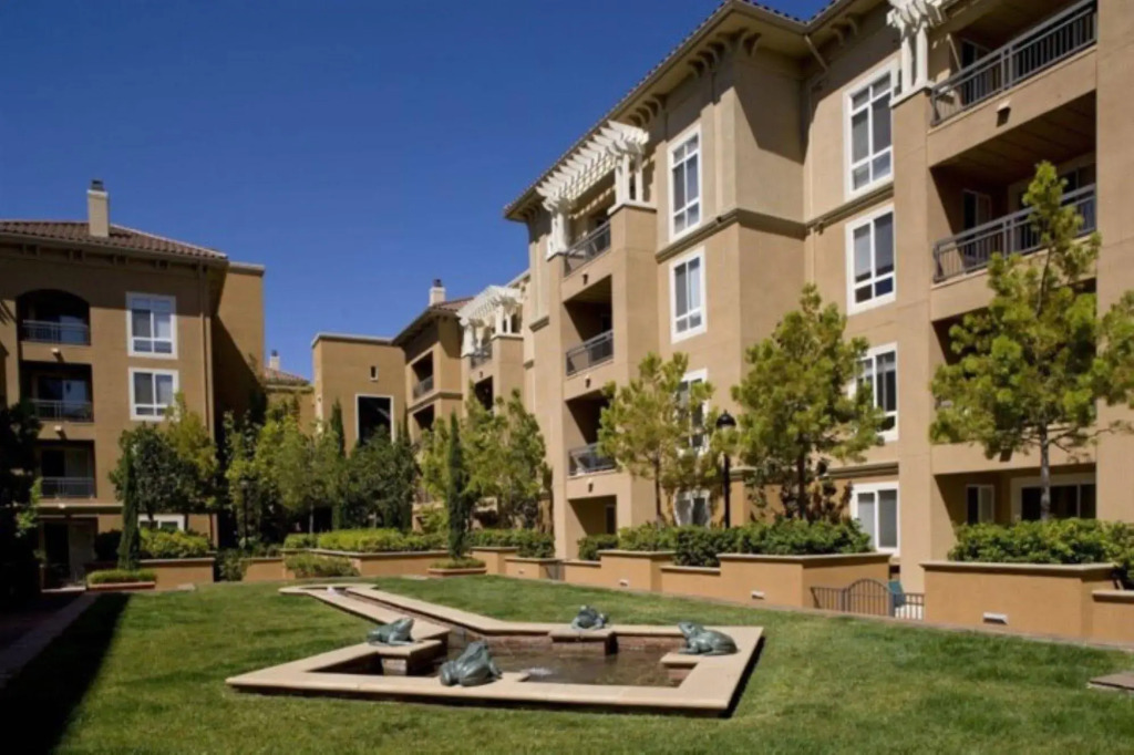 Global Luxury Suites at North Park