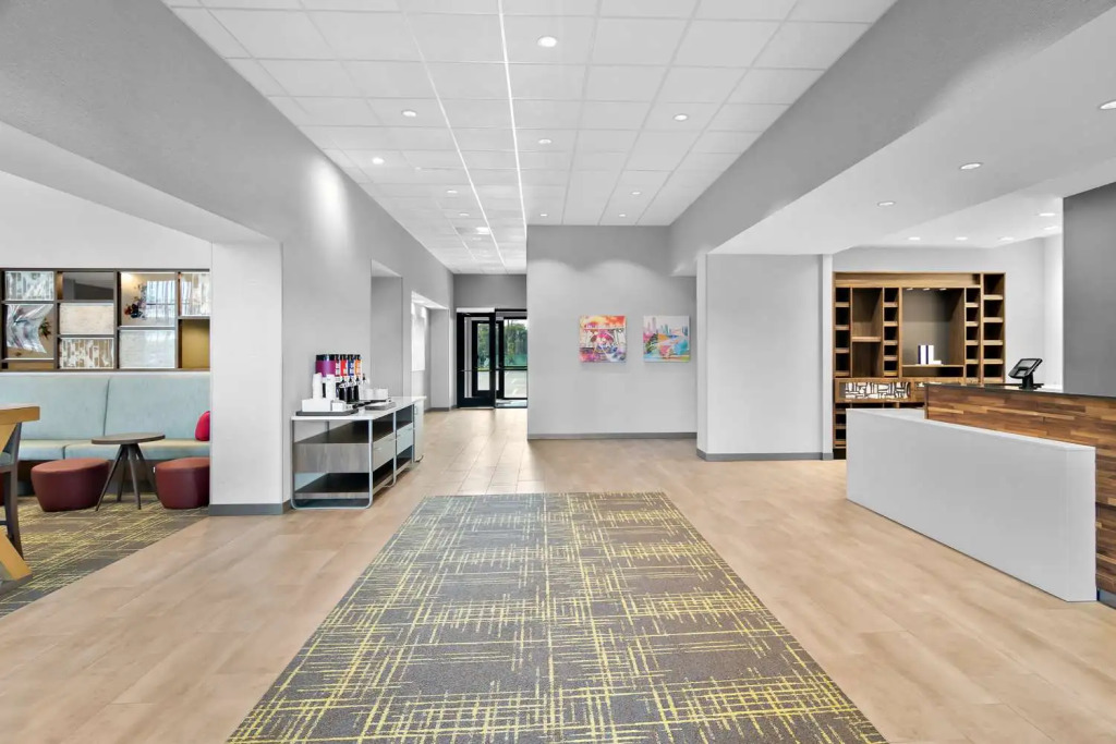 Hampton Inn & Suites by Hilton Chicago Medical District UIC