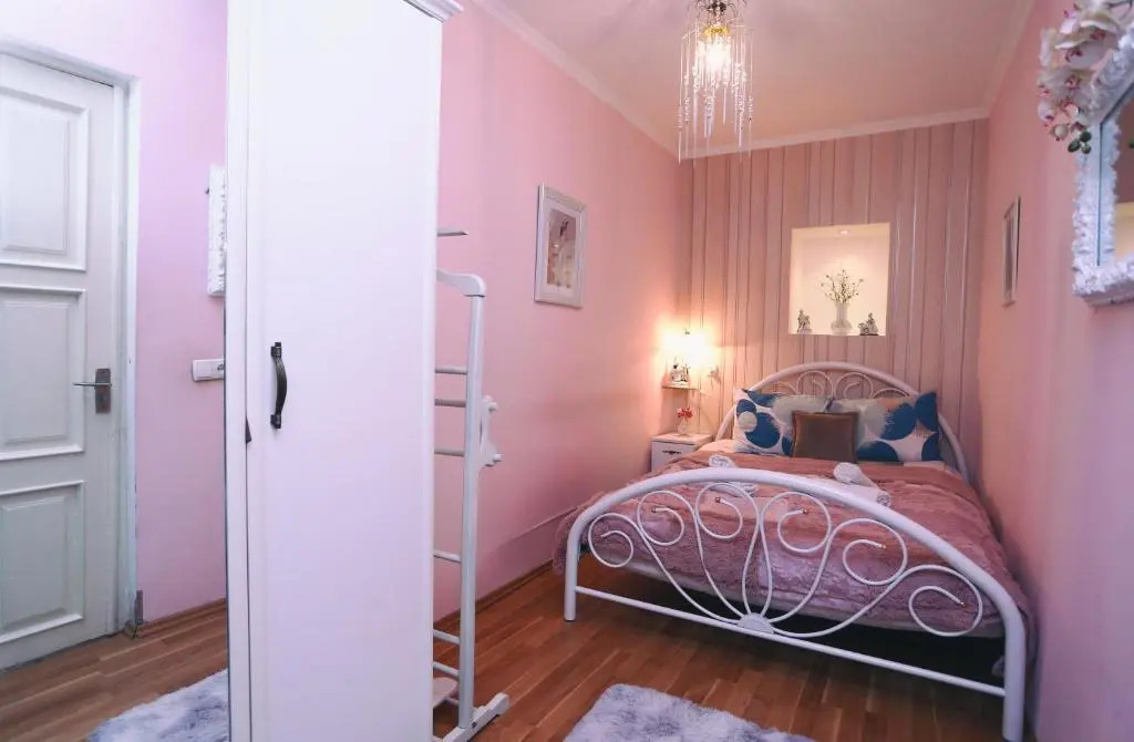 Apartment on Freedom Square Diuma Street