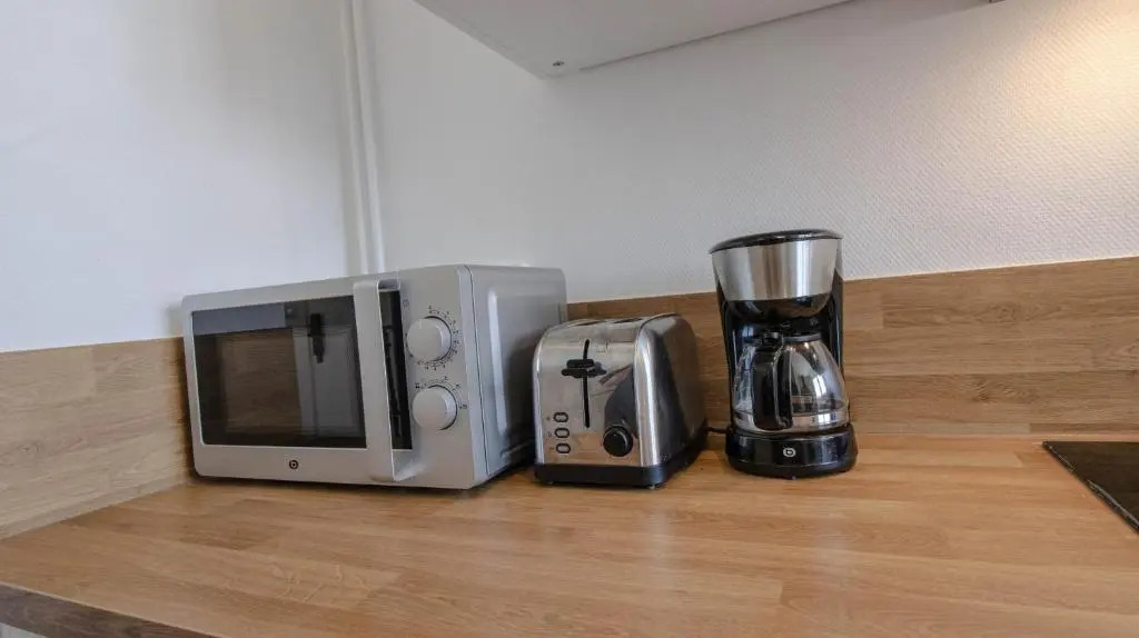 Spacieux appartement avec Balcons, 4 chambres, espace & confort, Centre Gare