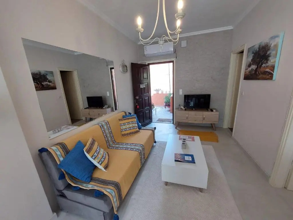 Eugenia Apartment 2