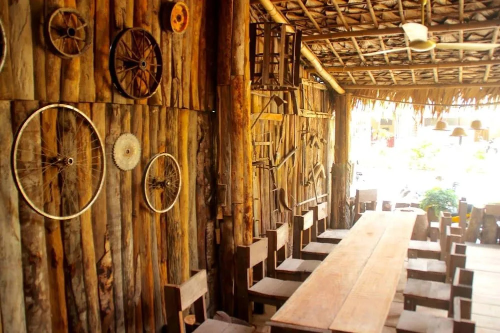 Nguyen Shack Phong Nha Central Town
