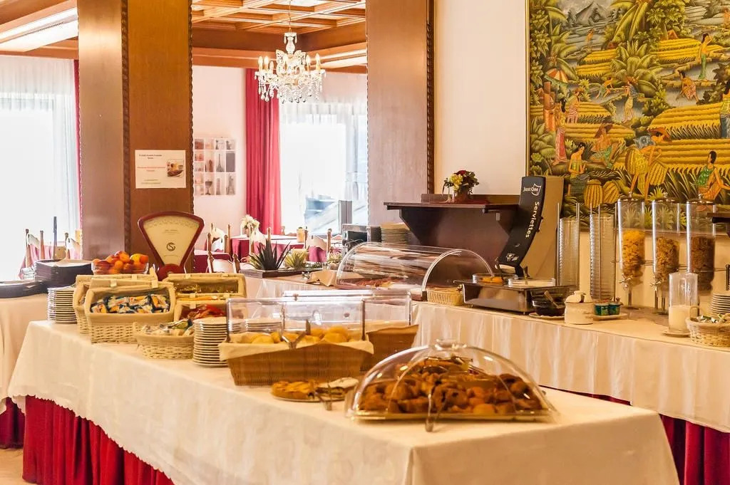 Hotel Al Sorriso Greenpark & Wellness