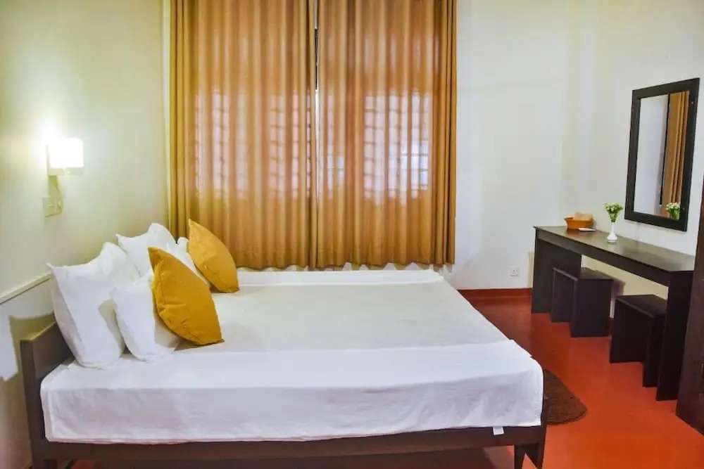 The Beach House Hikkaduwa