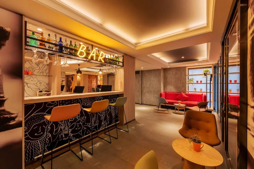 ibis Taipei Jianguo North Road Hotel