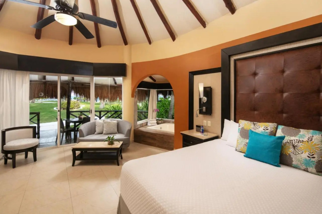 El Dorado Casitas Royale 