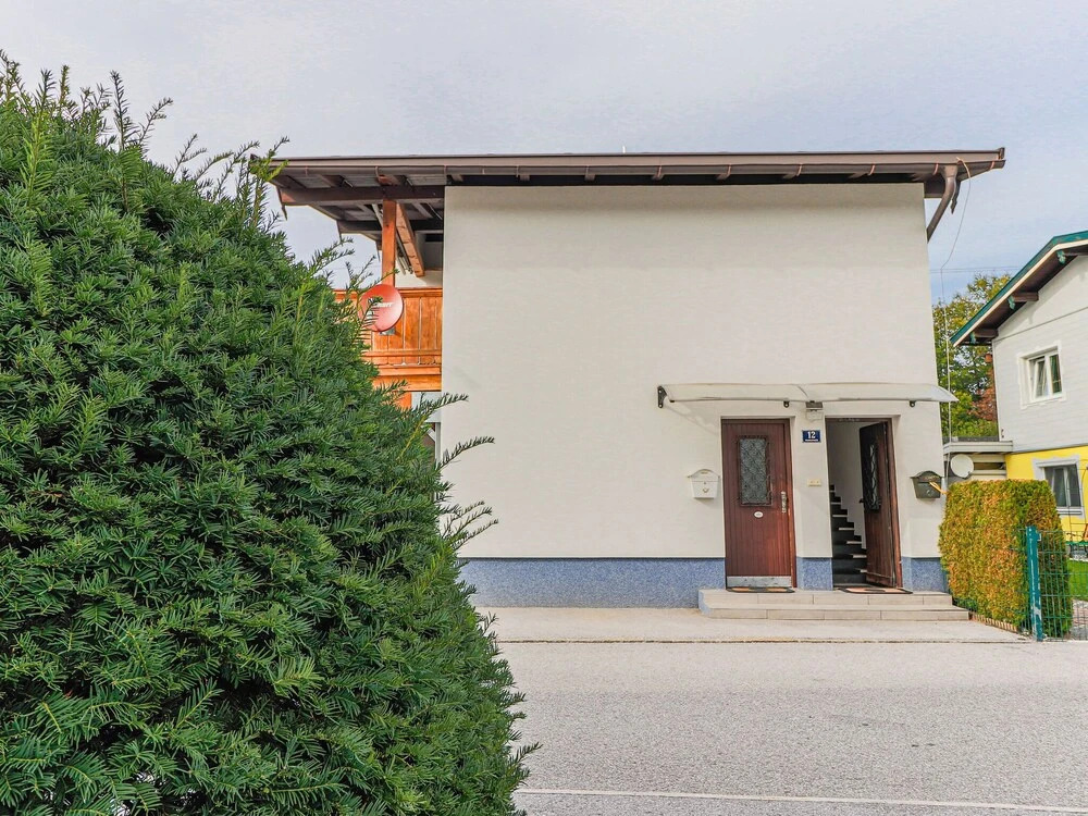 Elegant Holiday Home in Sankt Johann in Tirol With Balcony