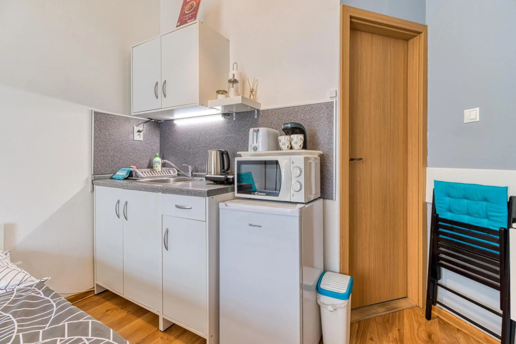 JonasHouse studios - Great Location near Bratislava City Center- personal or self check-in