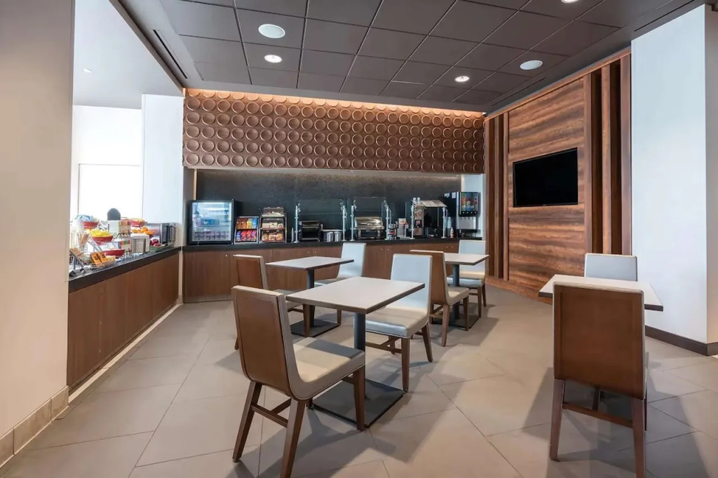 Hampton Inn San Jose Cherry Ave, CA