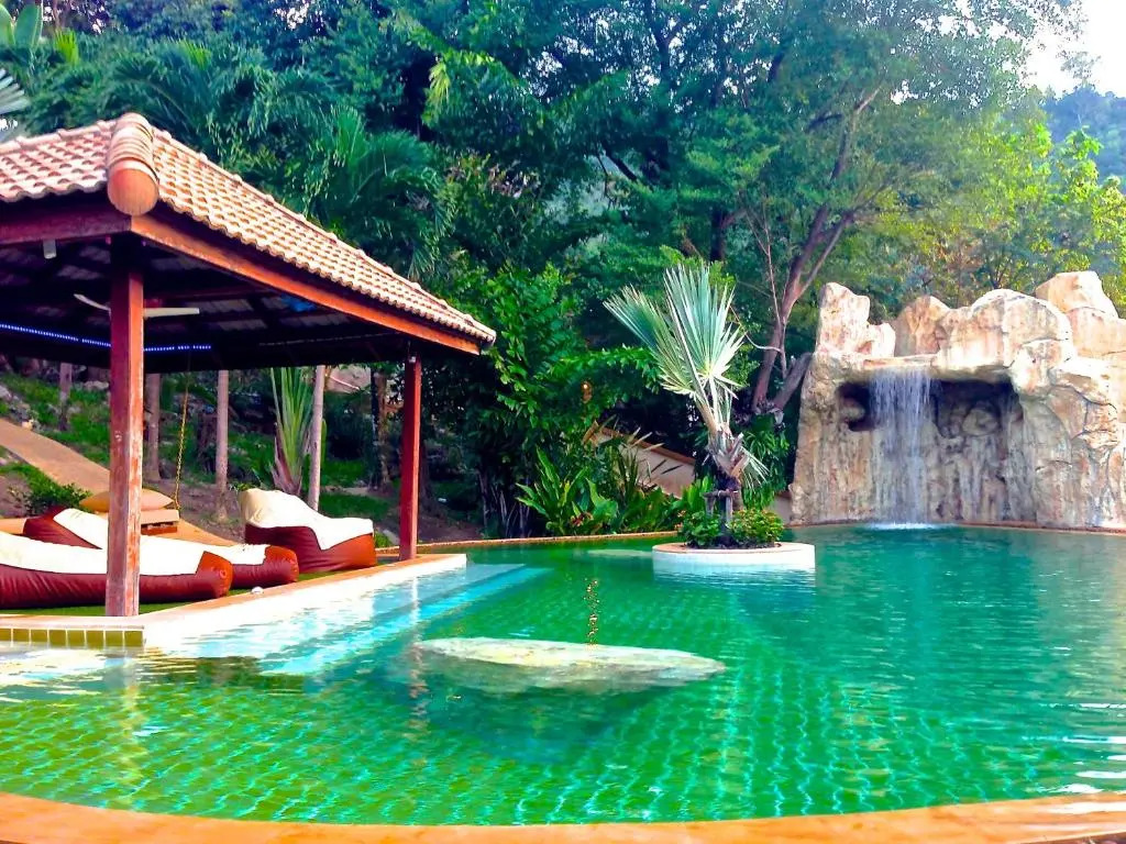 Ever dreamed of staying in a 4 Bedroom Castle SDV044A-By Samui Dream Villas