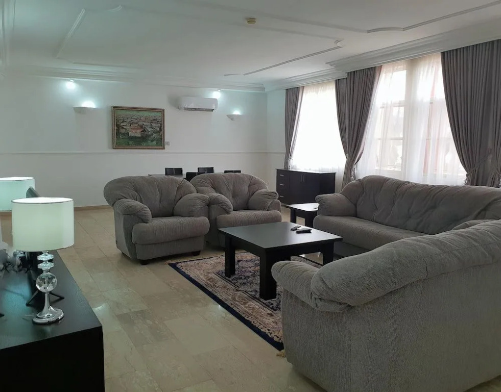 Serendib Hotel and Apartments