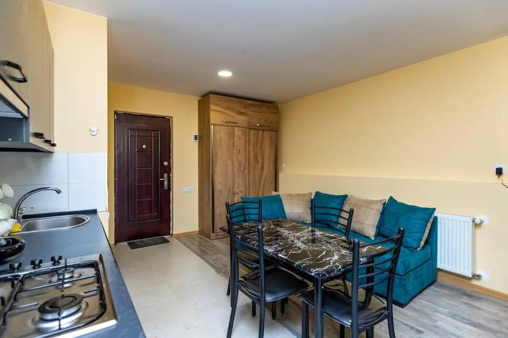 Cozy 1Br Apt. W/ Balcony In Center Of Bakuriani