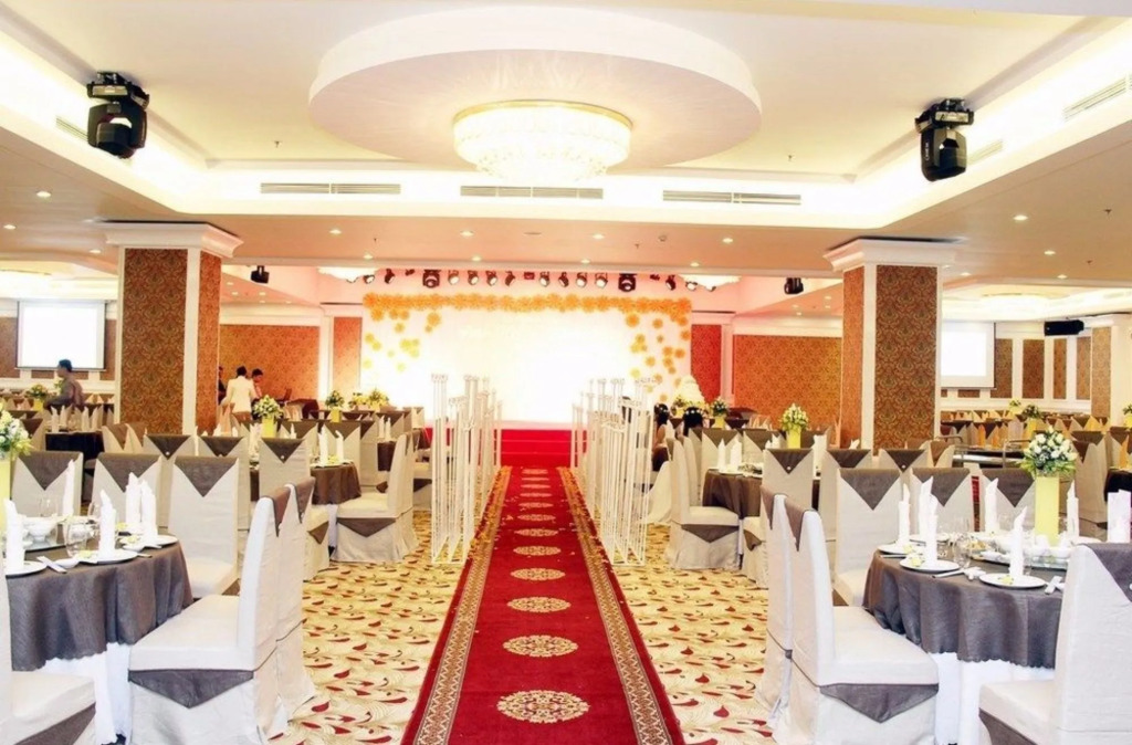 Petro Hotel