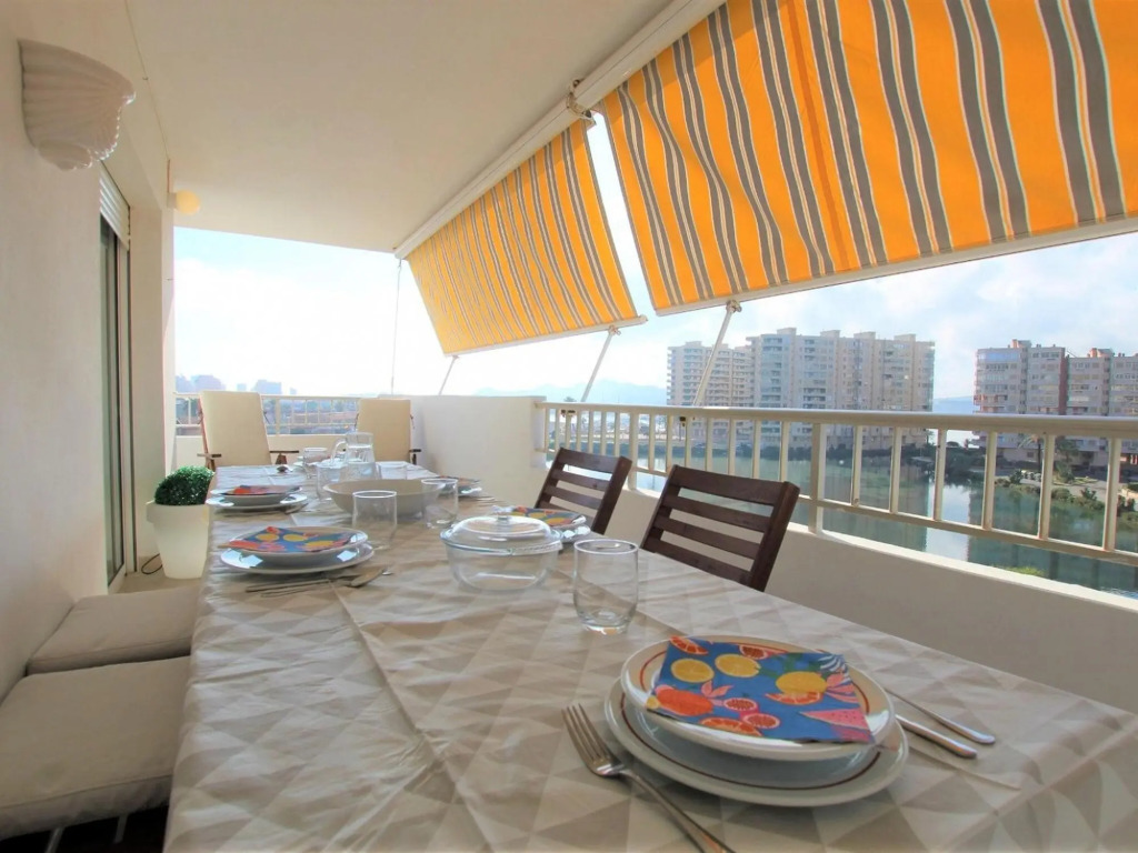 Sea-view Apartment in La Manga with Garden