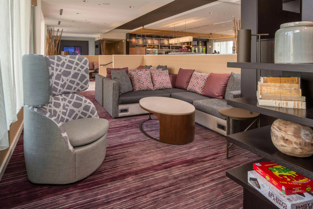 Courtyard by Marriott Fairfax Fair Oaks