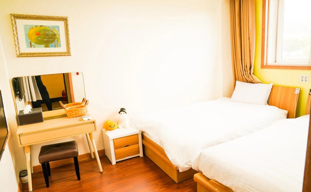 Rgb House Hostel