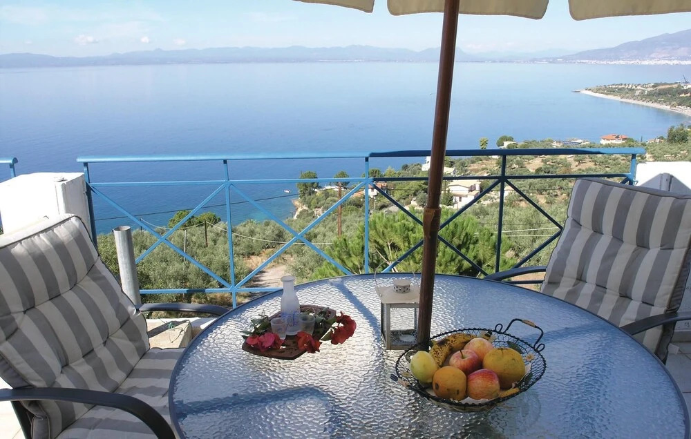 Amazing Home in Kitries Kalamata With Wifi and 2 Bedrooms