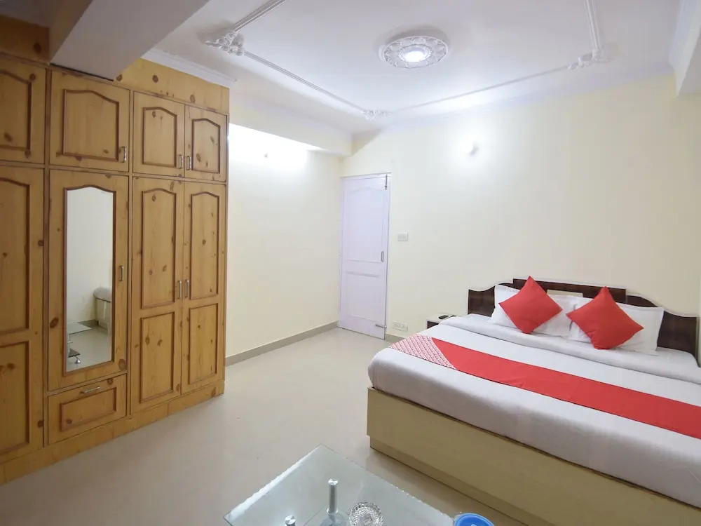 OYO 11658 Home 2BHK Mountain View Sec 4 New Shimla