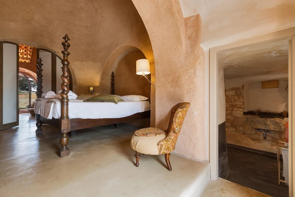Trulli di Monte Reale by Perle di Puglia