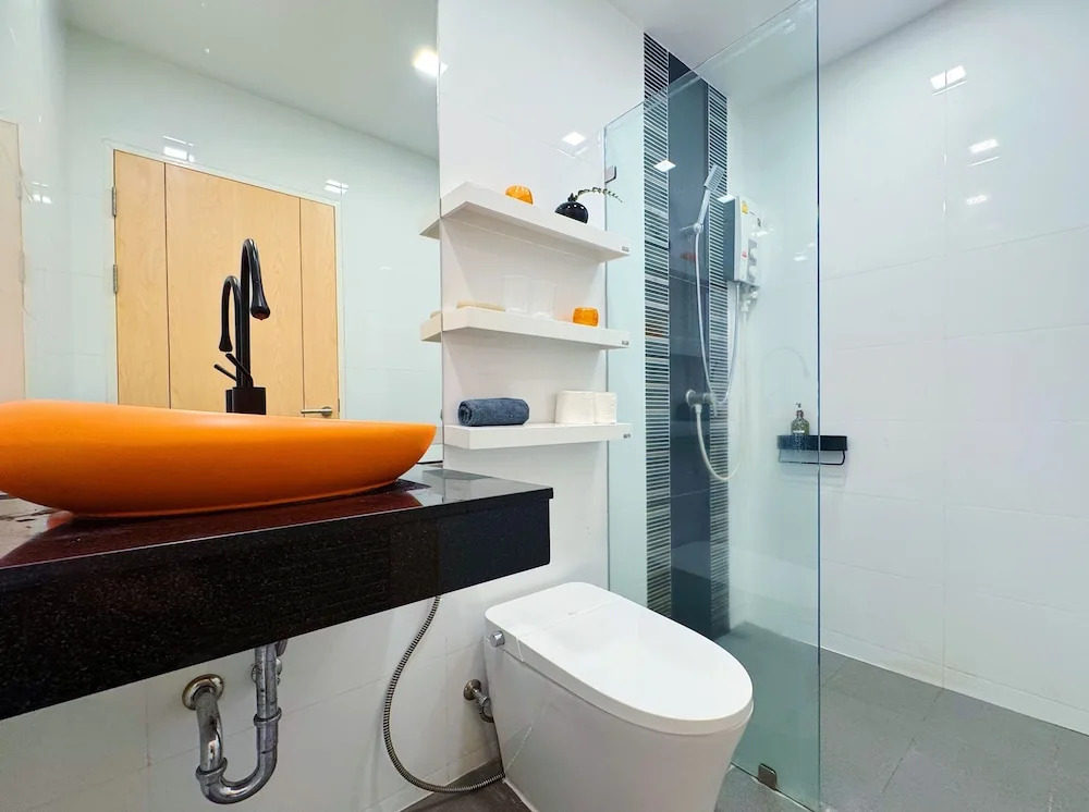 Green Home 1br Terrace, Pool, Gym Near Nice Beach