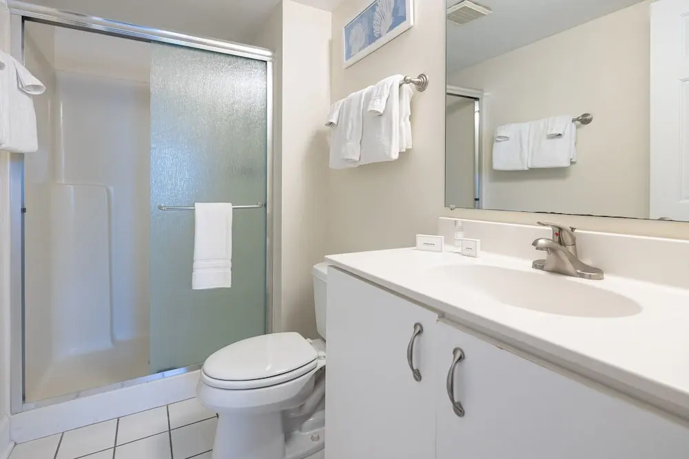 Tradewinds 105 2 Bedroom Condo