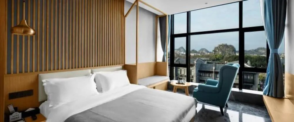 GangShe Rooftop View Hotel l (Guilin Two Rivers And Four Lakes Elephant Trunk Hill)