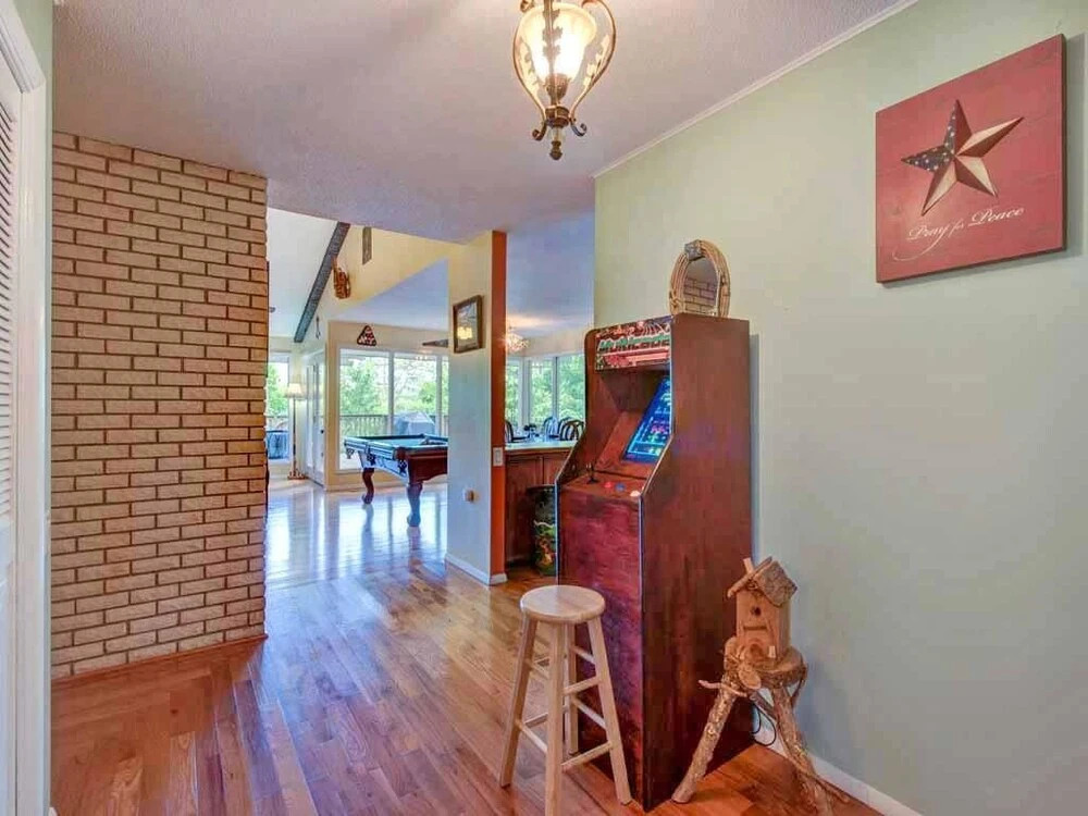 NeverEnding View 3 Bedroom Home with Hot Tub