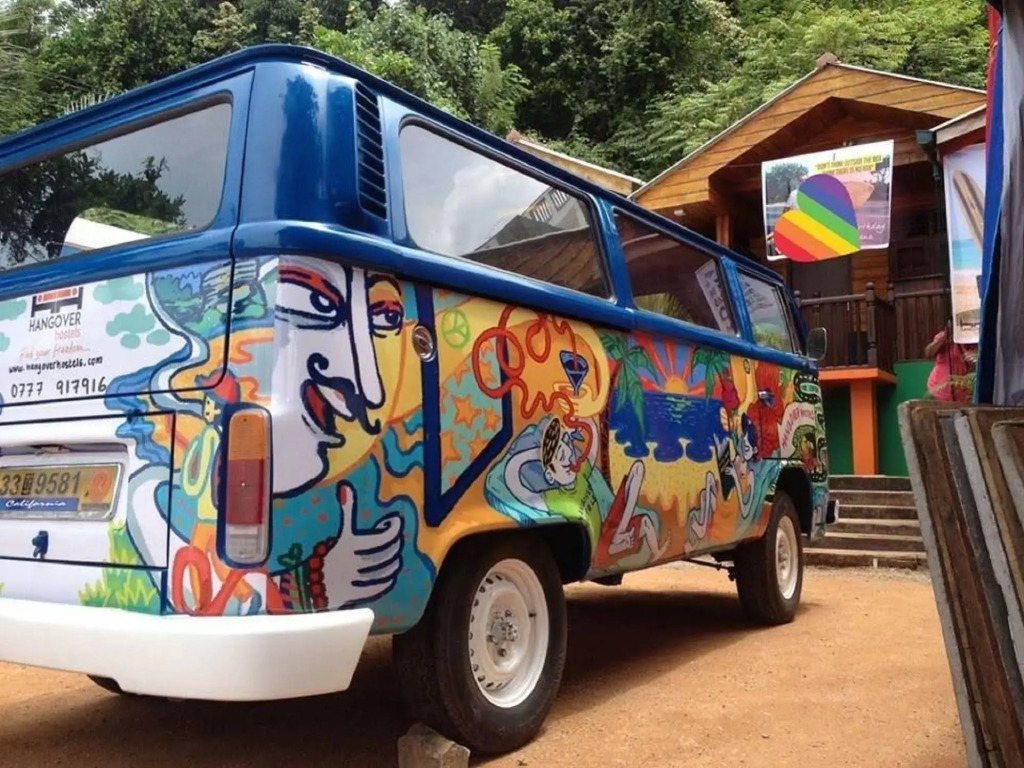 Hangover Hostels Mirissa
