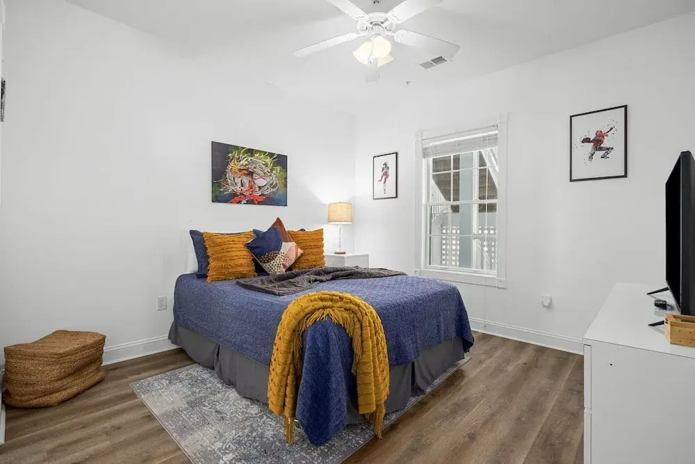 Magnolia Pointe 302 4827P 3 Br Condo by RedAwning