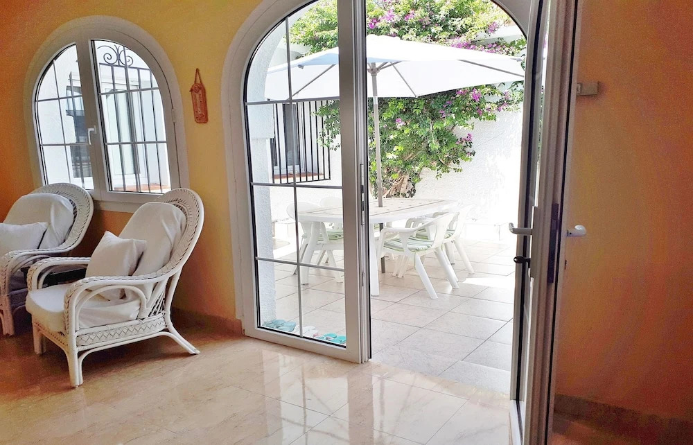 Apartamentos Casa Astrid 3000