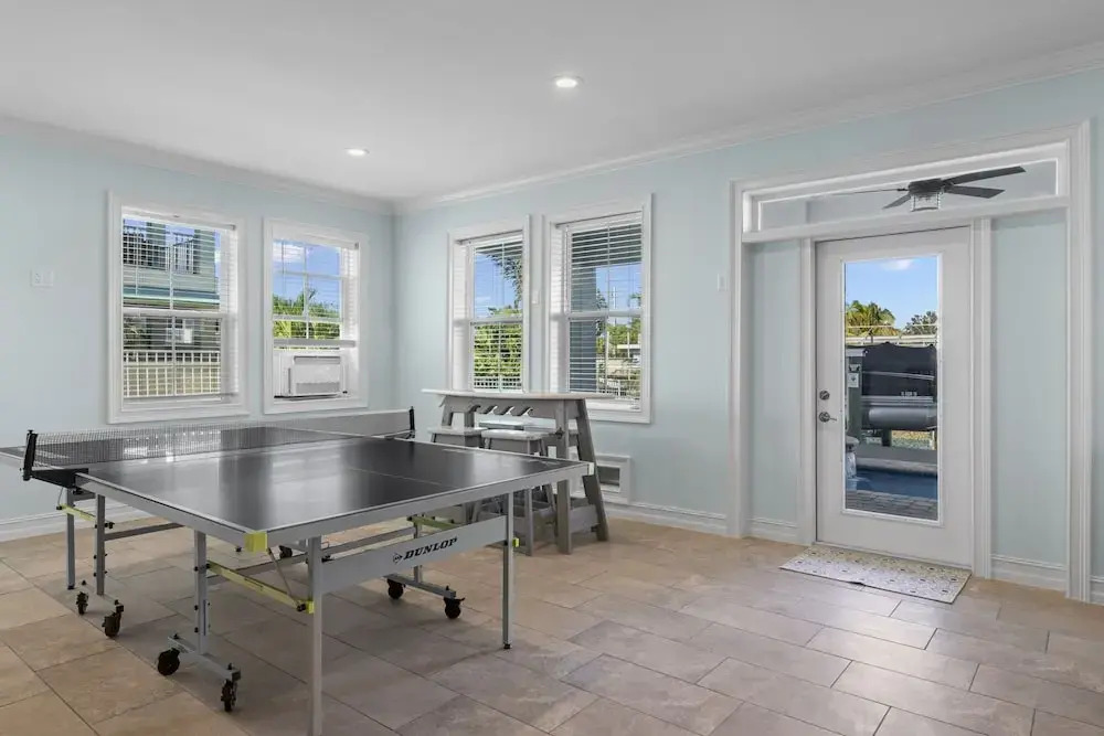 143 Catch And Relax: 5br Home W/ Pool & Spa! 5 Bedroom Home