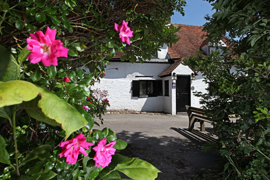 Cornfields Hotel & Restaurant