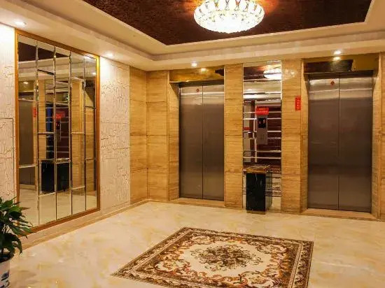 Huayun  Hotel (Heyuan Wanlongcheng Branch)
