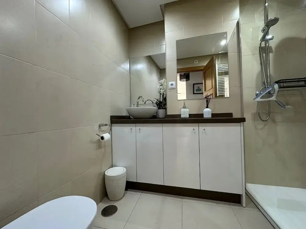 Golf Resort - Apartment - Sleeps4 - Pool - Parking