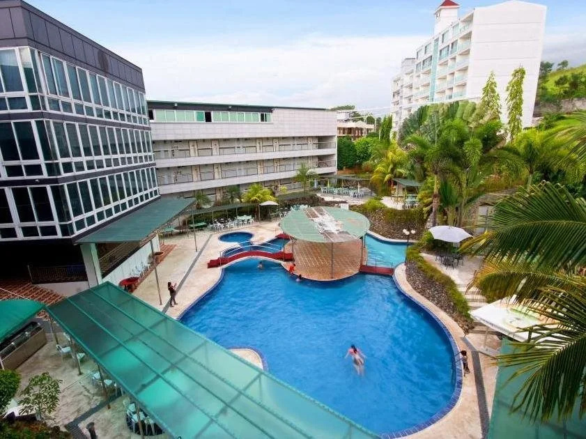 Koresco Hotel
