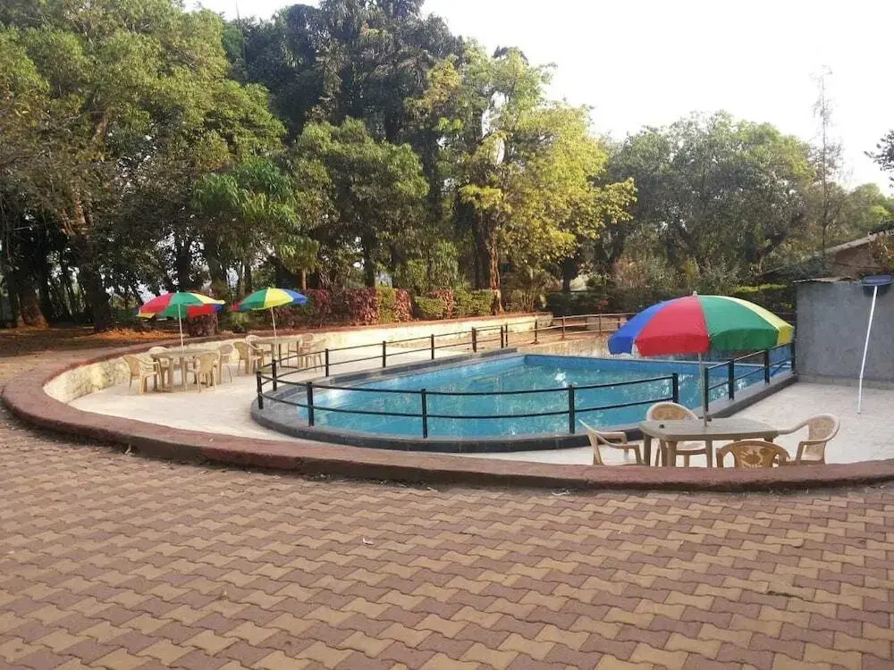Girija Resort