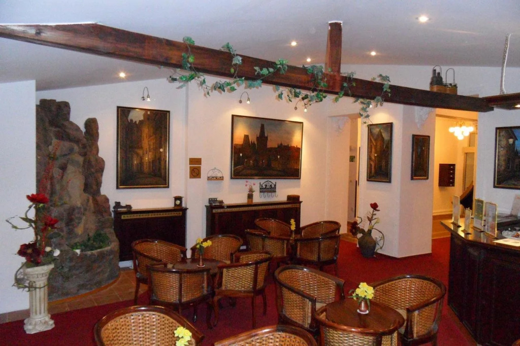Hotel Atos