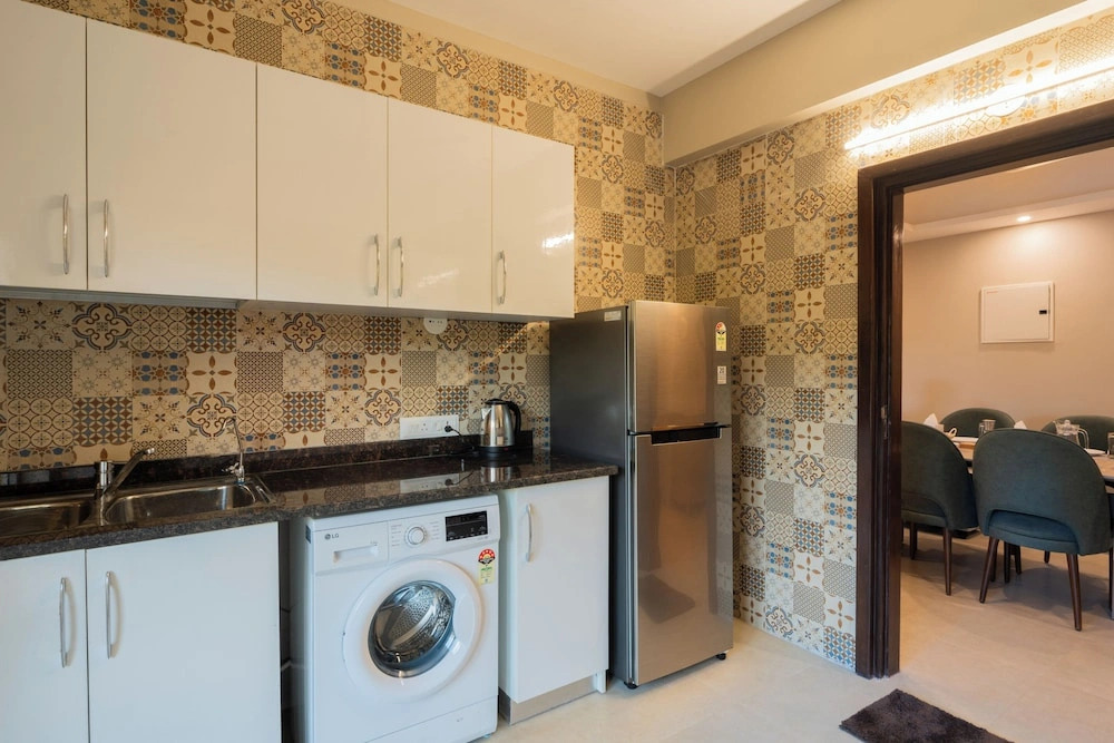 Alaya Stays 3BHK Veera Marina Penthouse