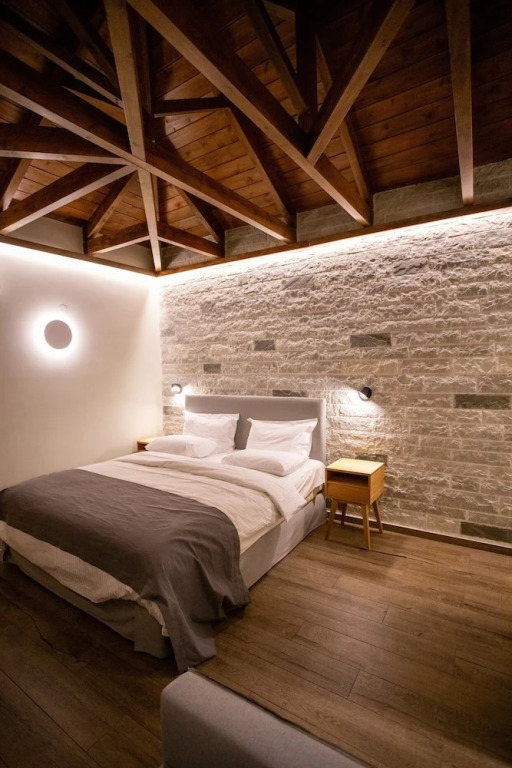 MAKRIS Papigo Luxury suites
