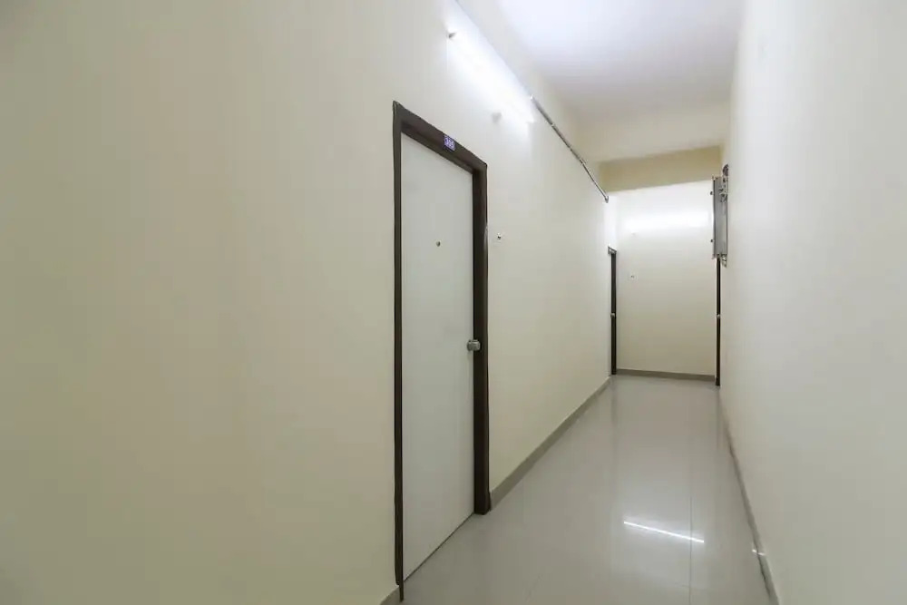 OYO 47251 M&m Rooms